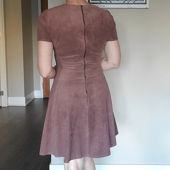 ๐ 2X HOST PICK ๐ BCBG MaxAzria A-line Faux Leather Dress - Picture 5 of 9